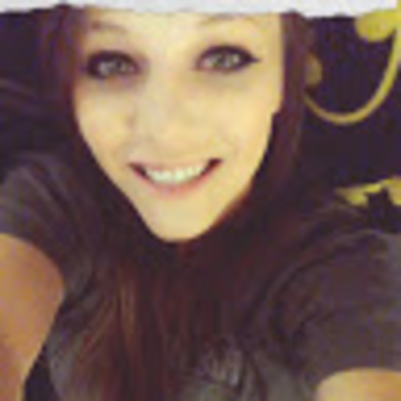 ashleighnicv06
